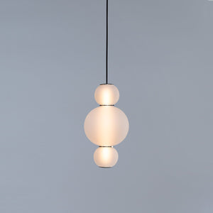 FORMAGENDA Pendant Light Pearls A Single Suspension Light