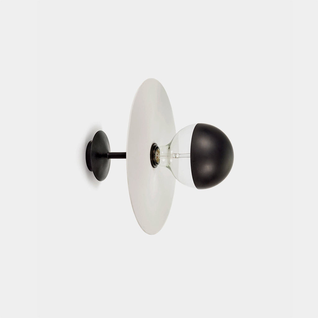 Serax Ann Demeulemeester Wall & Ceiling Light Eclipse 2 in Porcelain – Modi